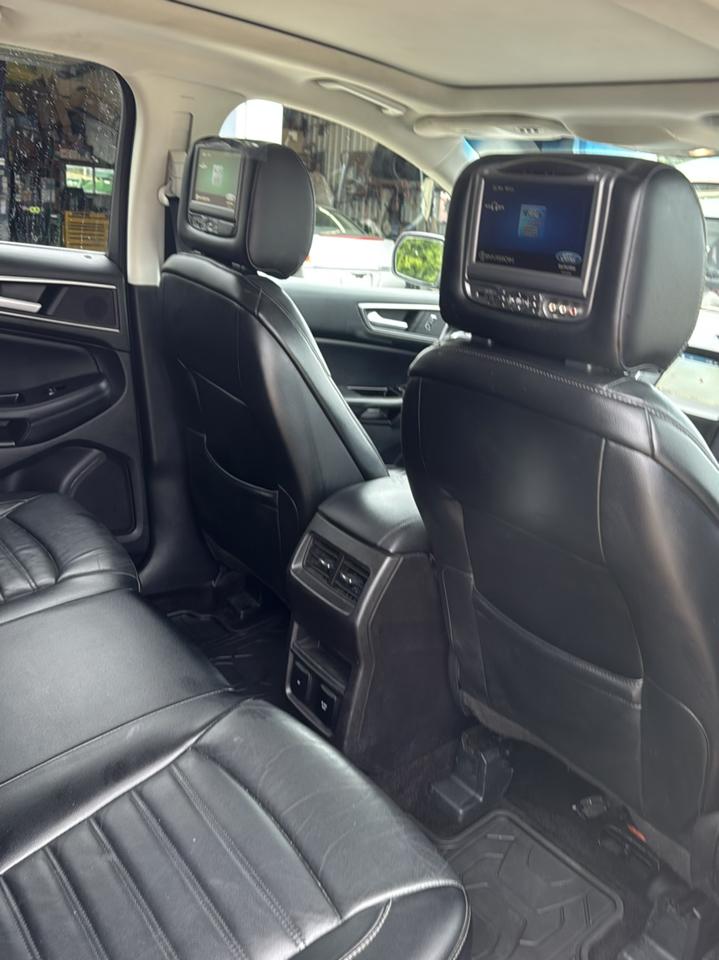 Ford Edge 4dr SEL AWD 2016