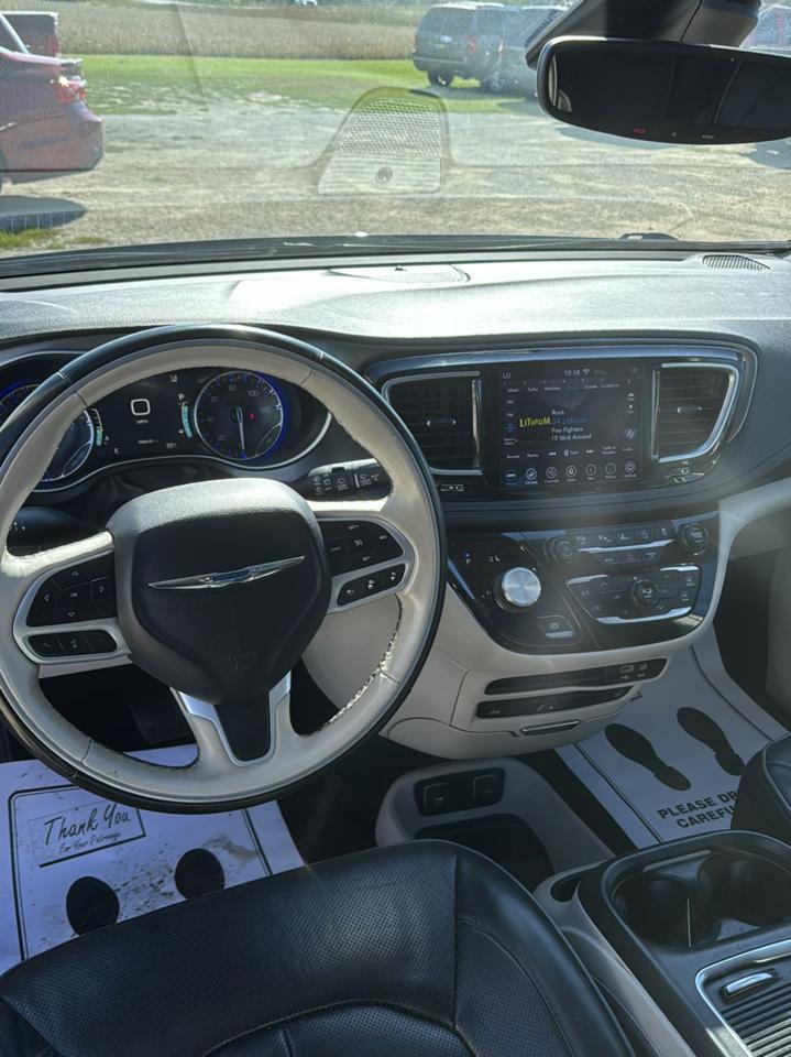 Chrysler Pacifica Limited FWD 2018