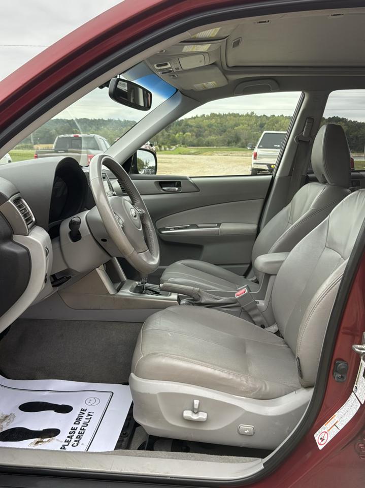 Subaru Forester 4dr Auto 2.5X Limited 2010