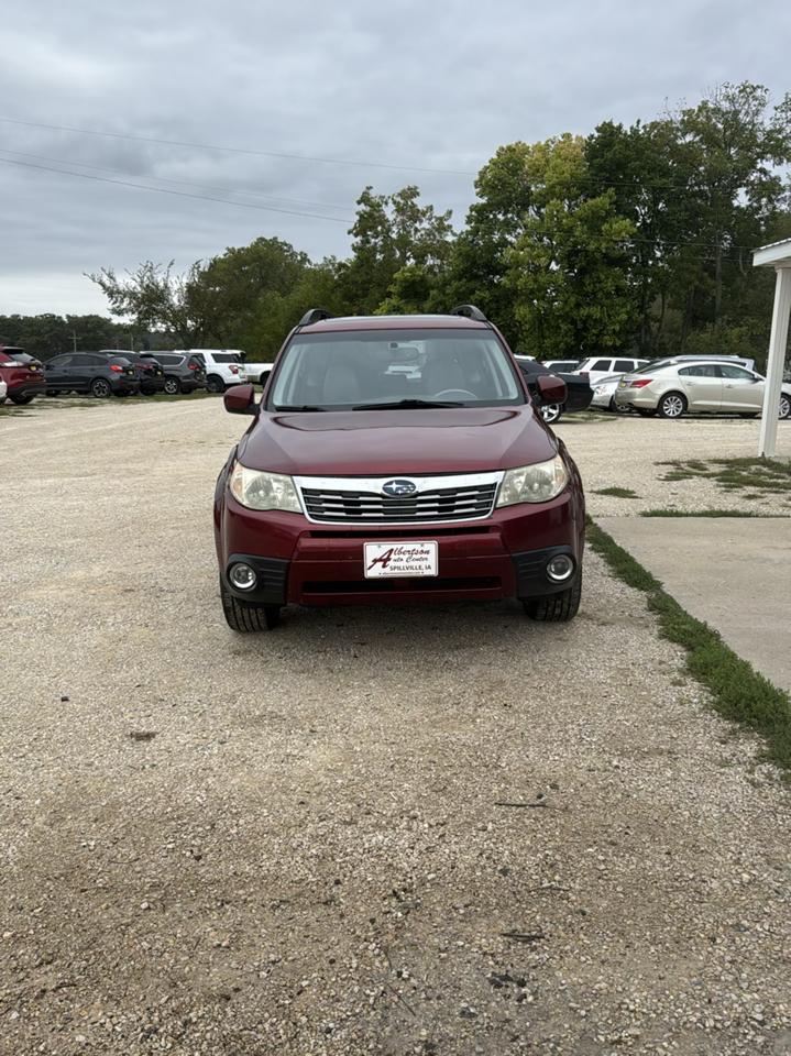 Subaru Forester 4dr Auto 2.5X Limited 2010