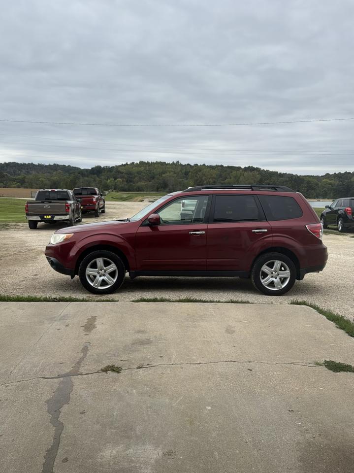 Subaru Forester 4dr Auto 2.5X Limited 2010