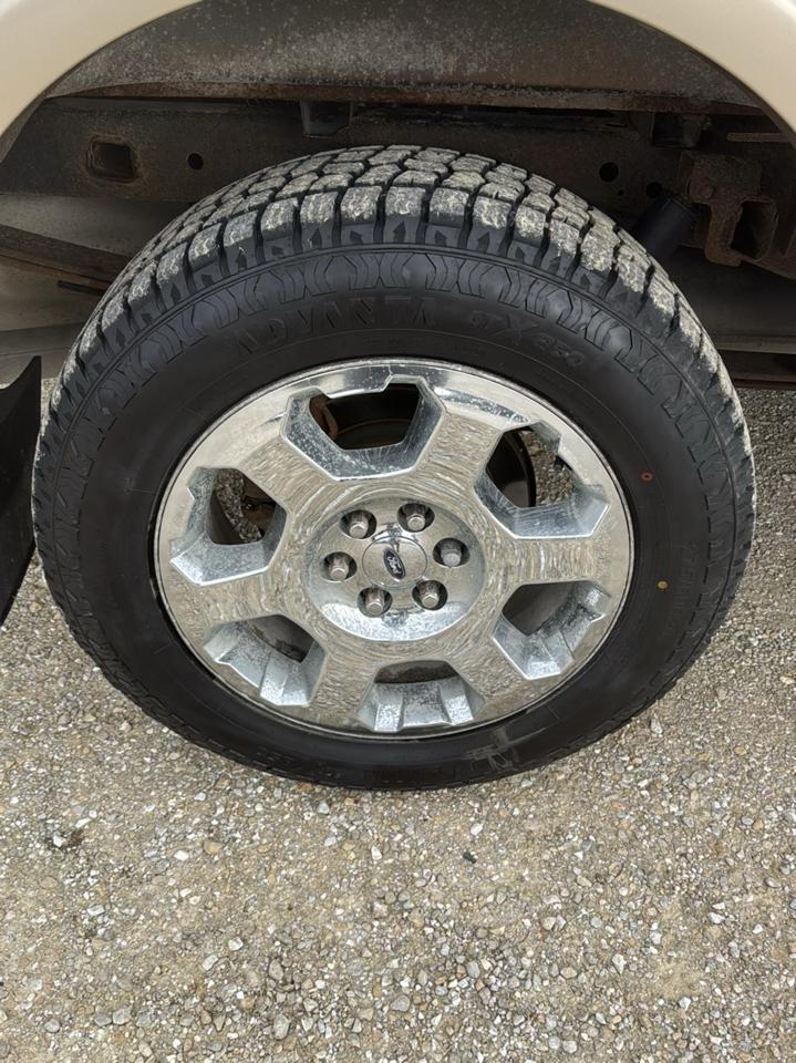 Ford F-150 Lariat SuperCrew 5.5-ft. Bed 4WD 2012