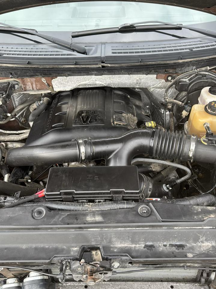 Ford F-150 Lariat SuperCrew 5.5-ft. Bed 4WD 2012
