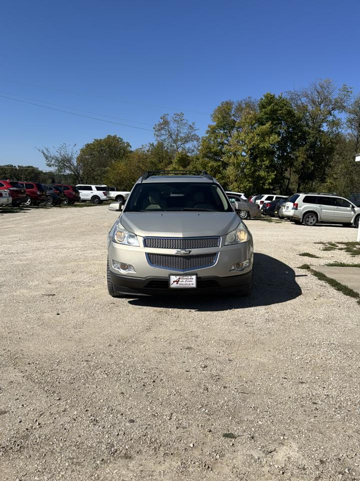 Chevrolet Traverse AWD 4dr LTZ 2011
