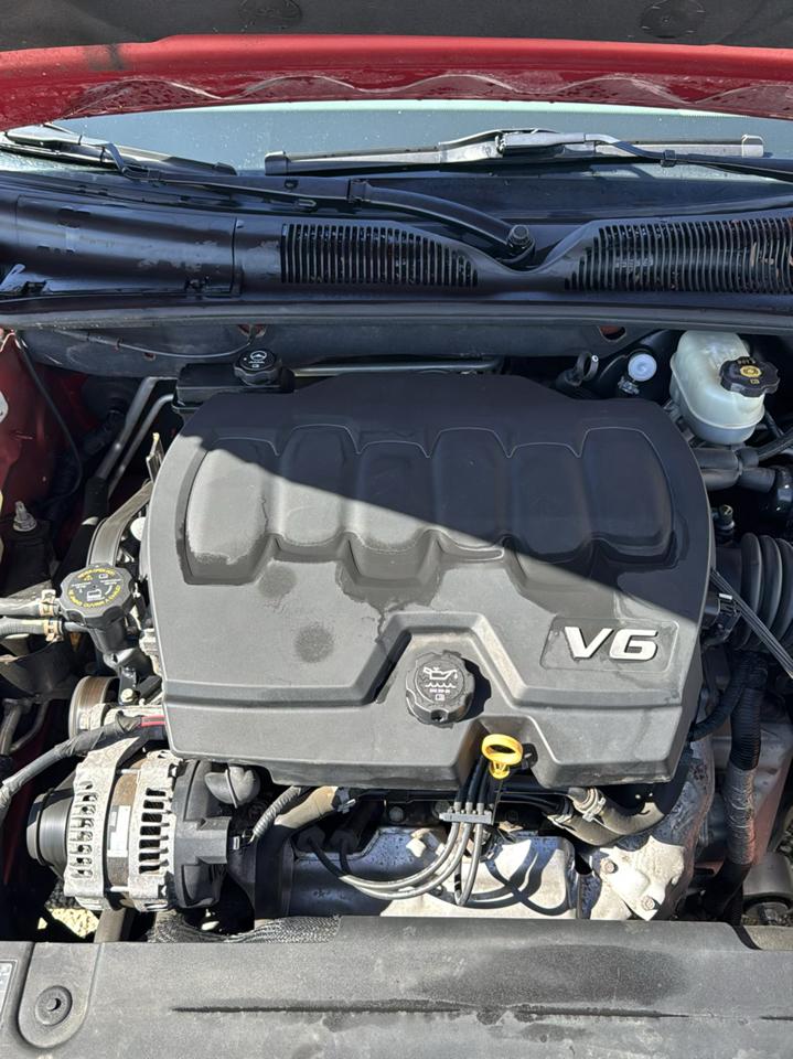 Buick Lucerne 4dr Sdn CXL Premium 2011