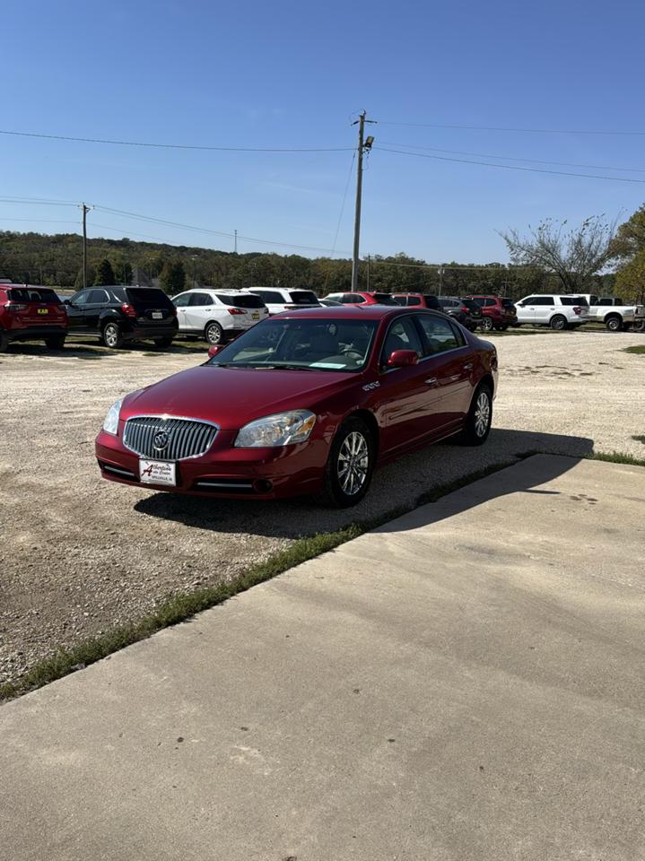 Buick Lucerne 4dr Sdn CXL Premium 2011