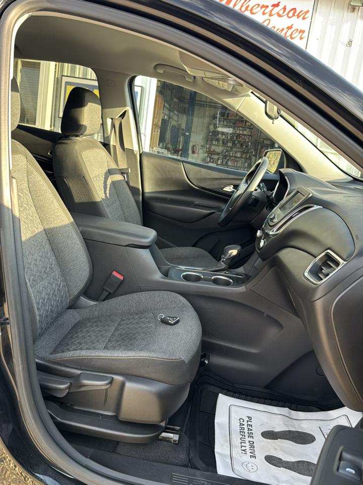 Chevrolet Equinox AWD 4dr LT w/1LT 2023