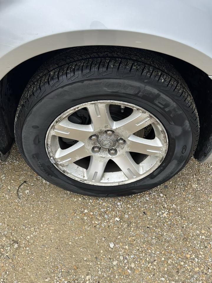 Chrysler 300 4dr Sdn 300 Touring RWD 2007
