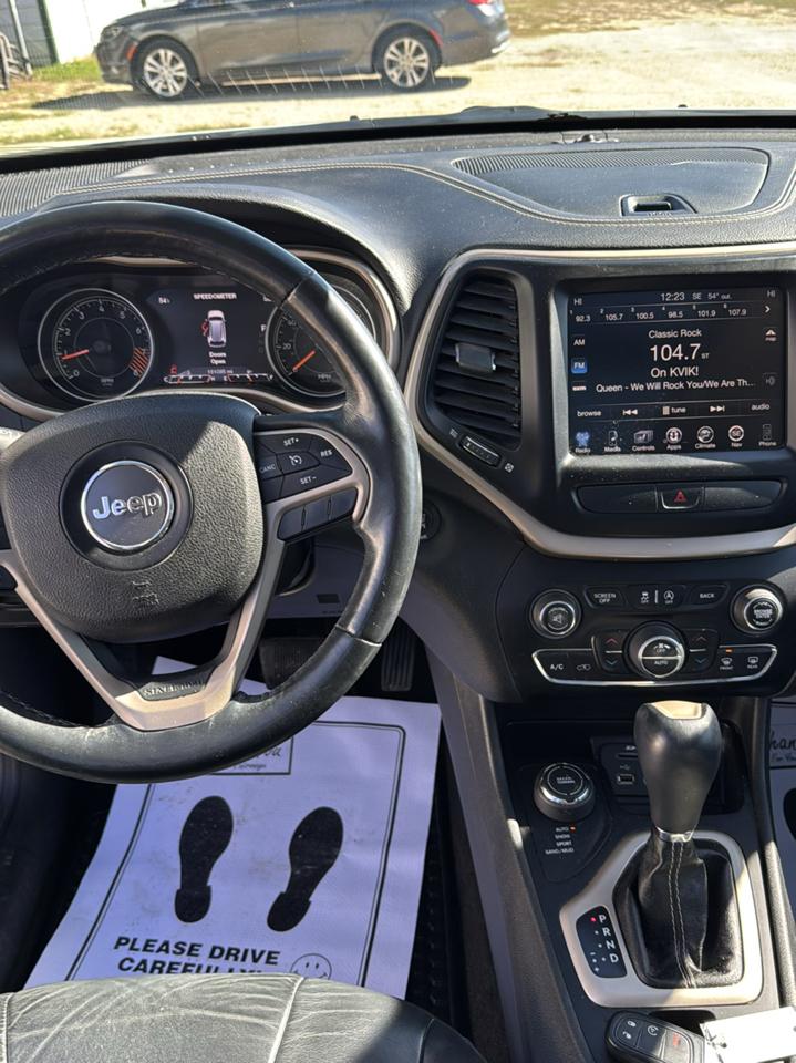 Jeep Cherokee 4WD 4dr Limited 2015