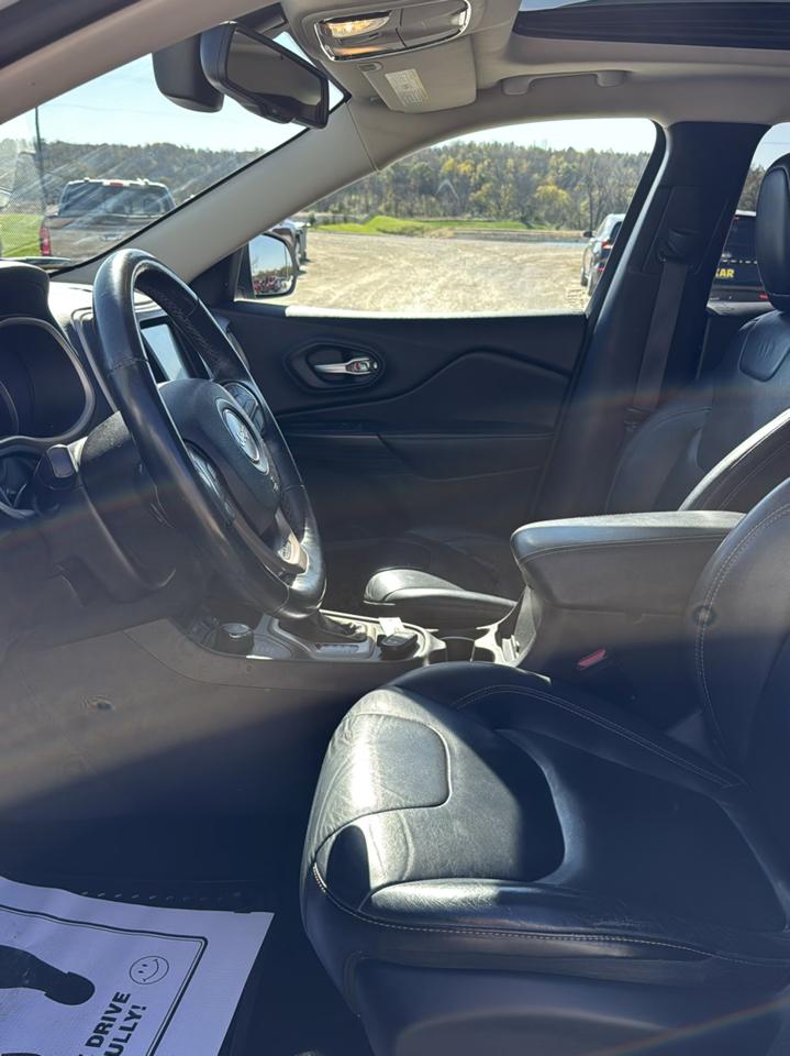 Jeep Cherokee 4WD 4dr Limited 2015