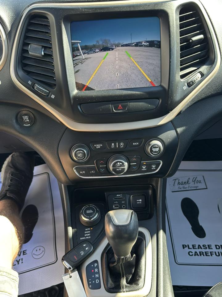 Jeep Cherokee 4WD 4dr Limited 2015