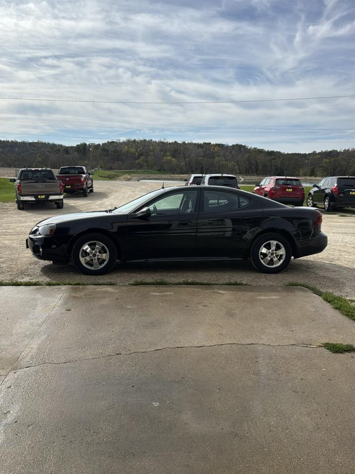 Pontiac Grand Prix 4dr Sdn GT 2005