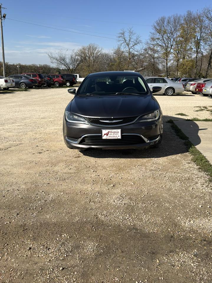 Chrysler 200 4dr Sdn Limited FWD 2015