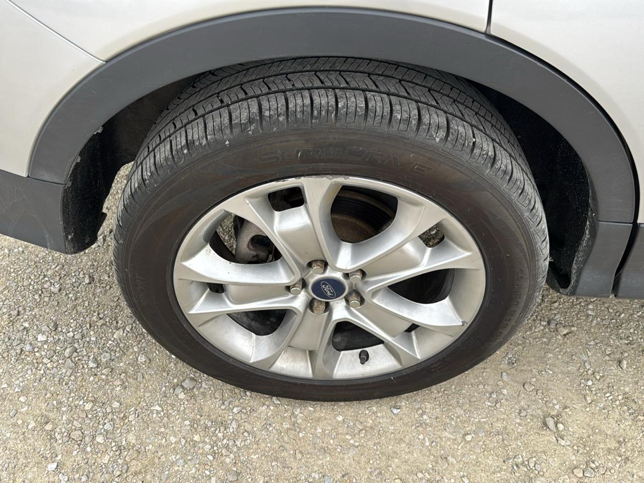 Ford Escape 4WD 4dr Titanium 2015