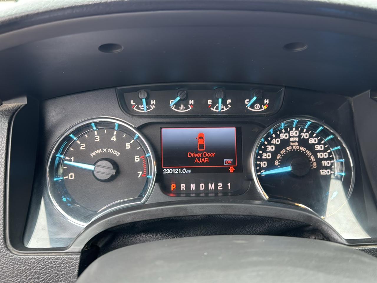 Ford F-150 FX4 SuperCrew 5.5-ft. Bed 4WD 2011