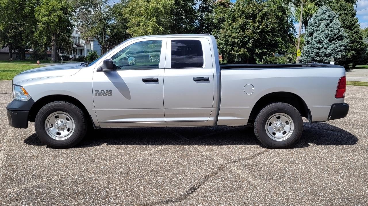 RAM 1500 2WD Crew Cab 140.5" Tradesman 2016