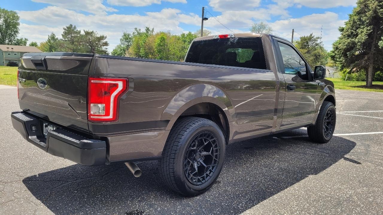 Ford F-150 2WD Reg Cab 141" XL 2015