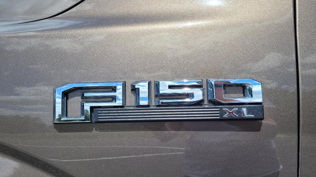 Ford F-150 2WD Reg Cab 141" XL 2015