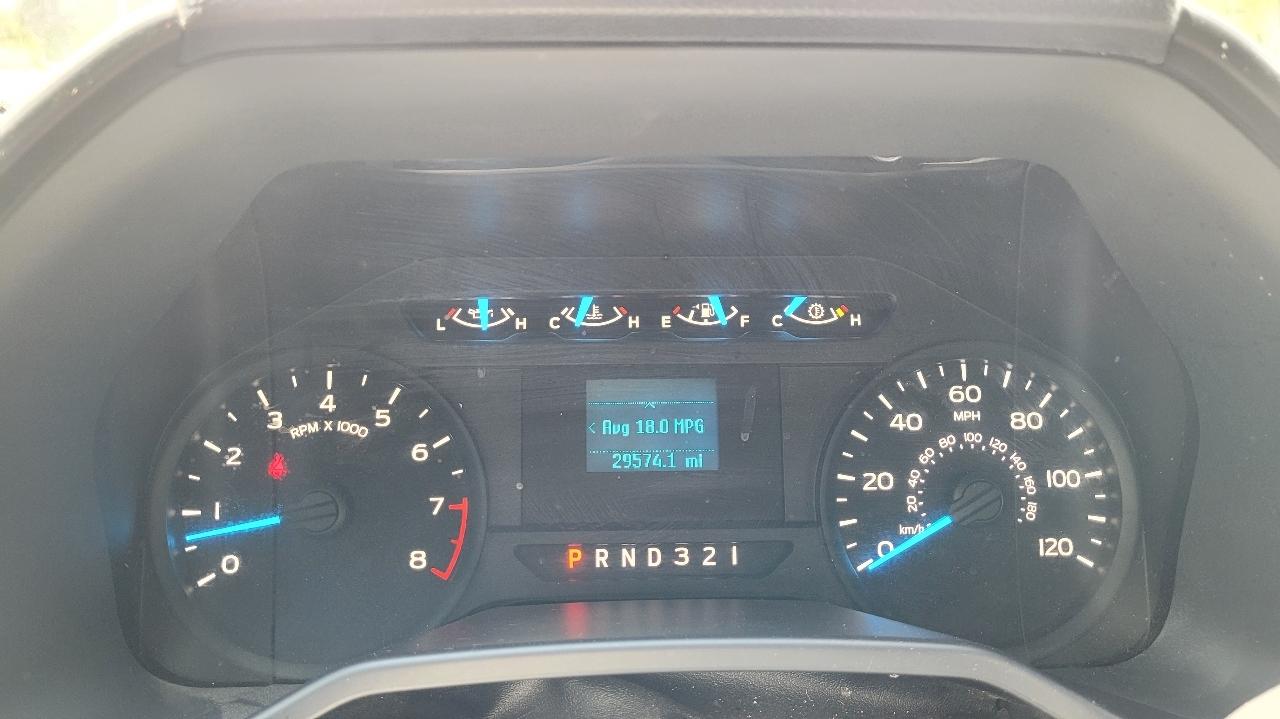 Ford F-150 2WD Reg Cab 141" XL 2015