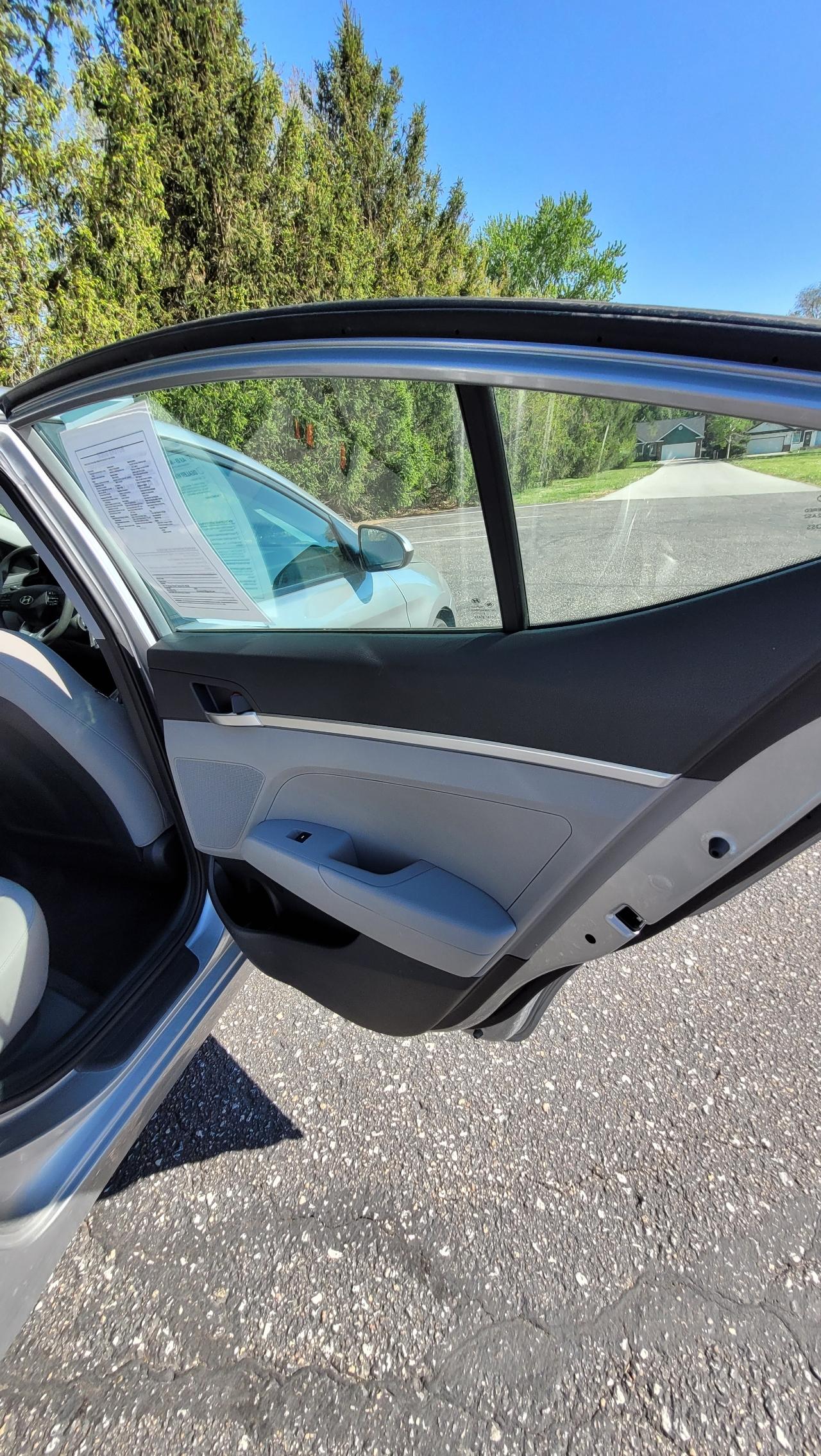 Hyundai Elantra SE IVT 2020
