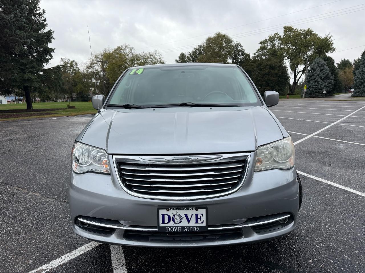 Chrysler Town and Country  2014