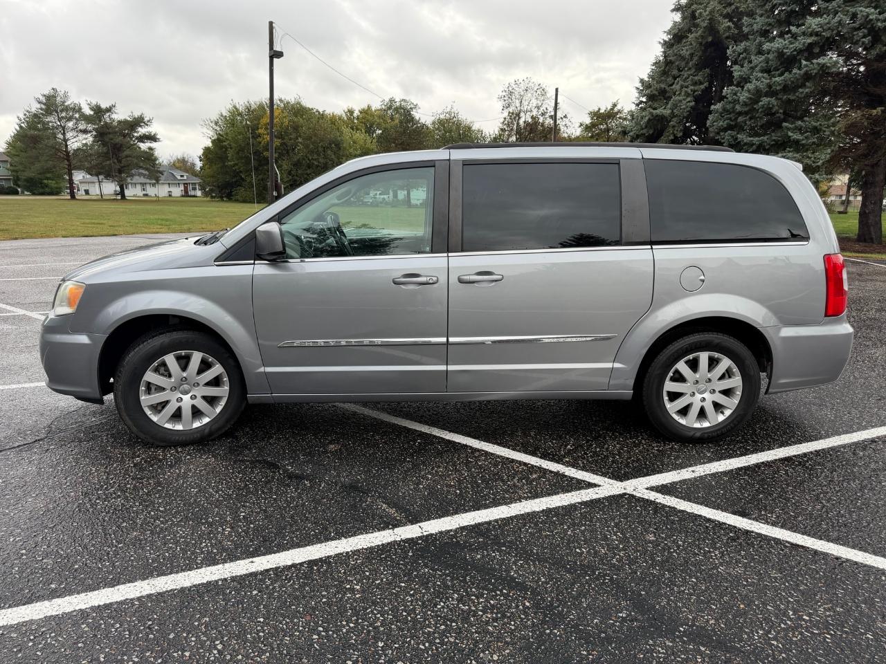 Chrysler Town and Country  2014