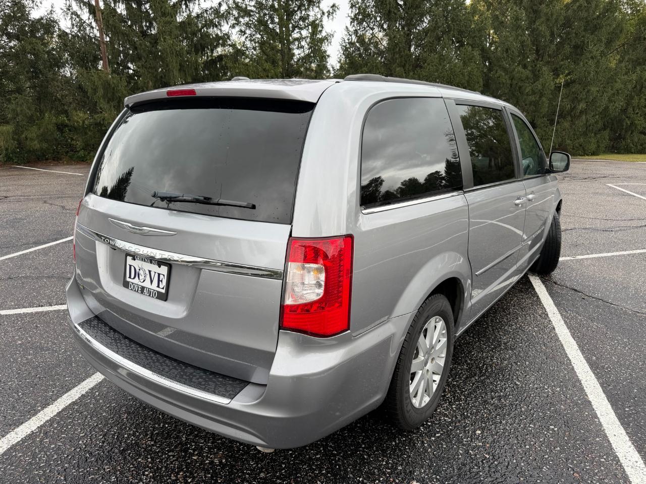 Chrysler Town and Country  2014