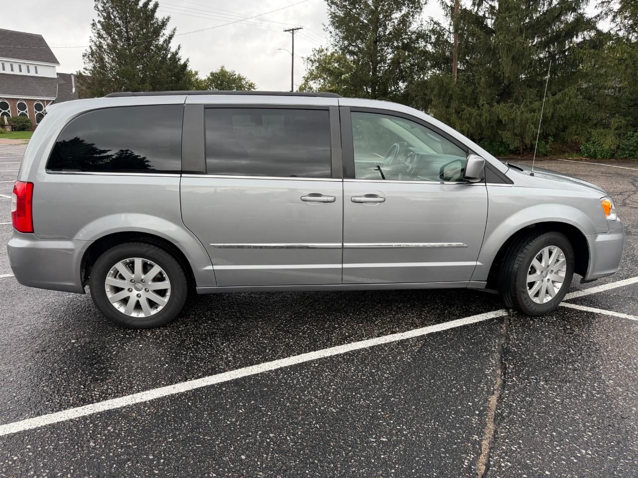 Chrysler Town and Country  2014
