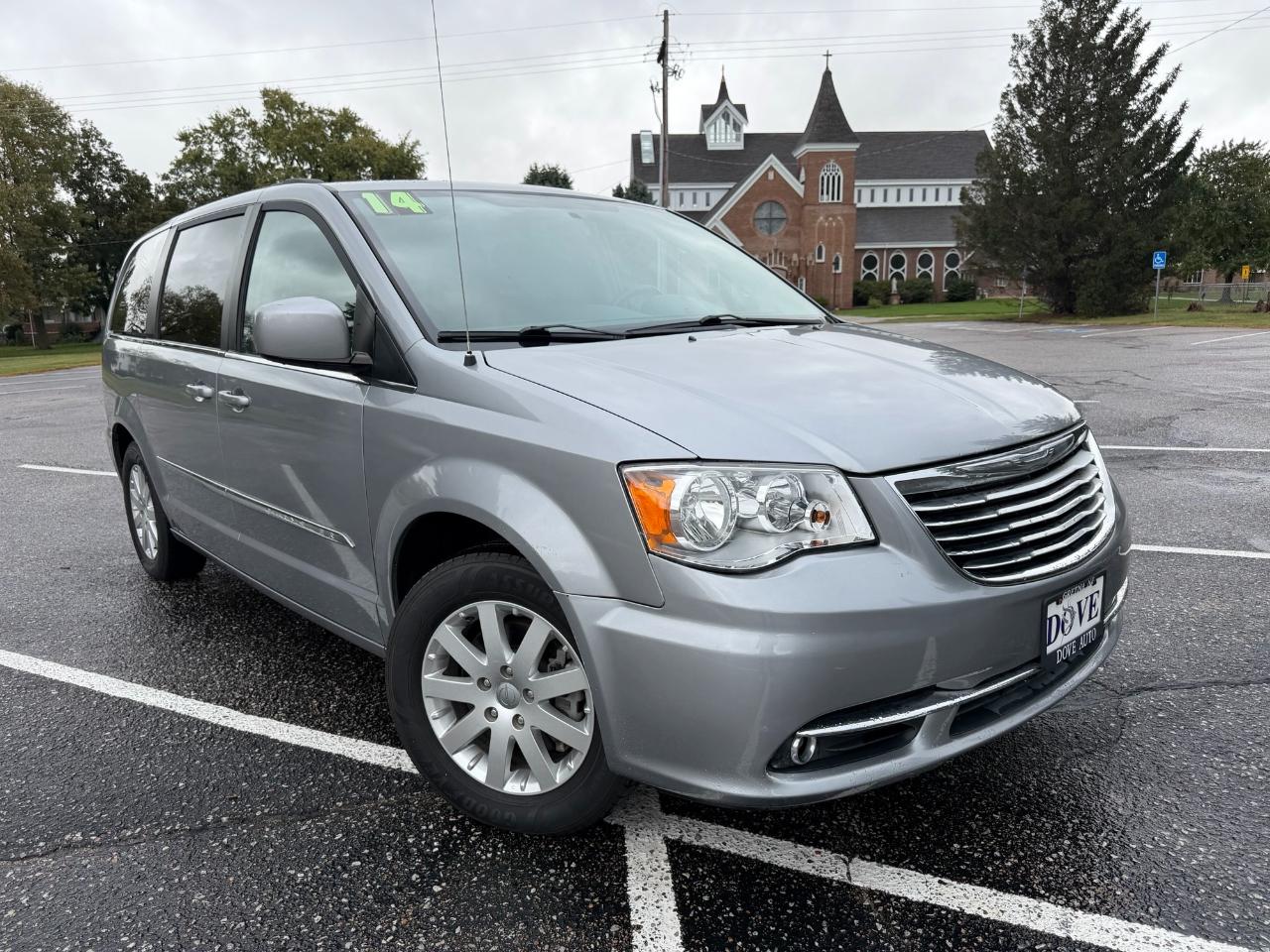 Chrysler Town and Country  2014