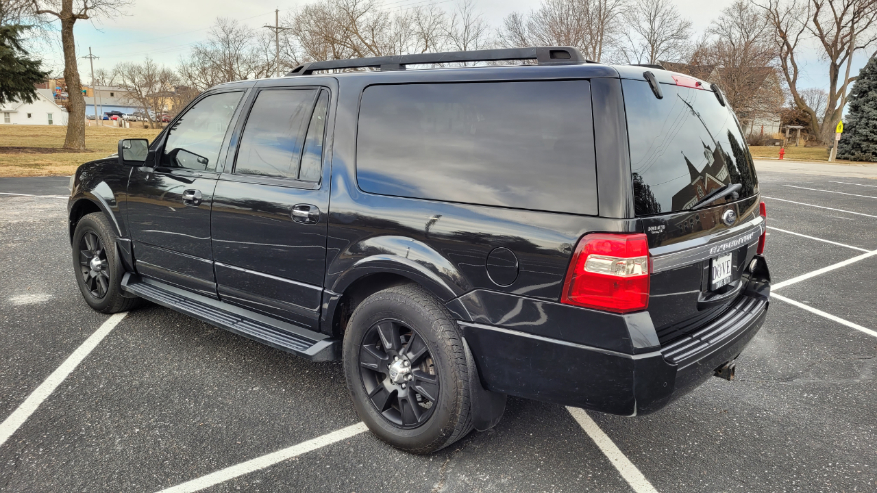 Ford Expedition 4WD 4dr XLT 2015