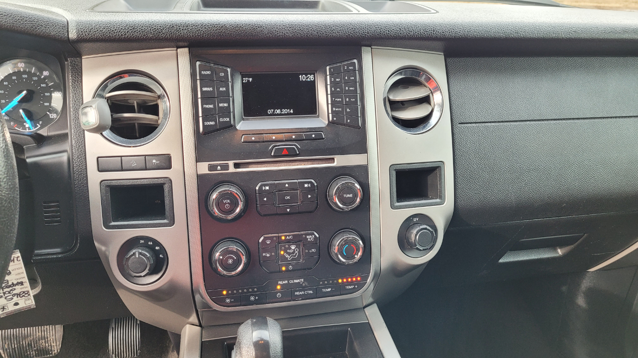 Ford Expedition 4WD 4dr XLT 2015