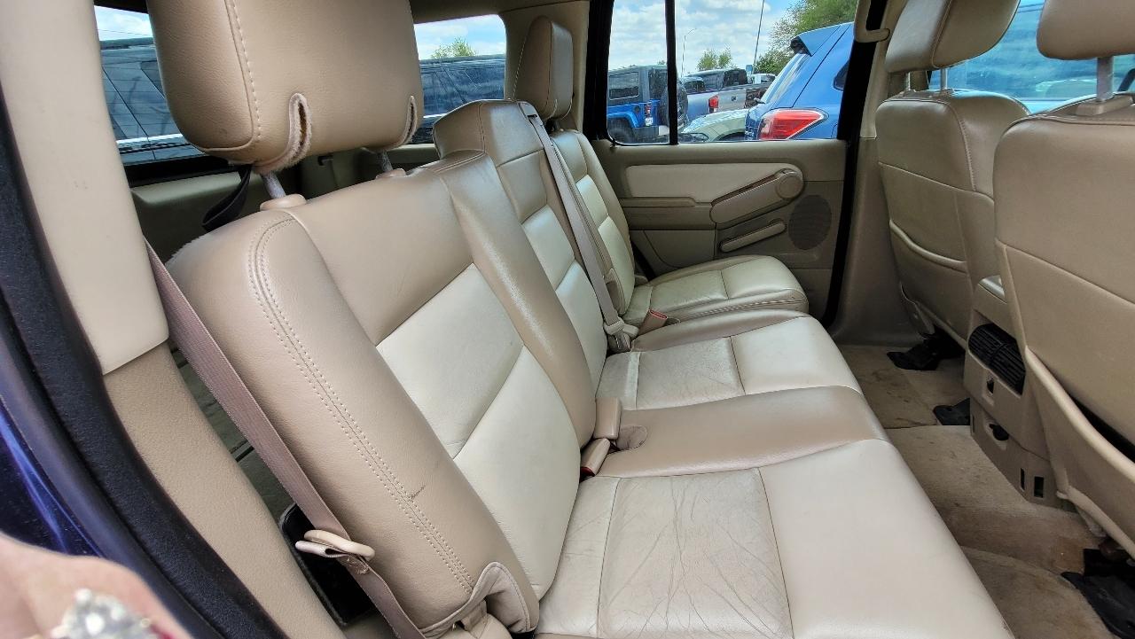 Ford Explorer 4WD 4dr V8 Eddie Bauer 2007