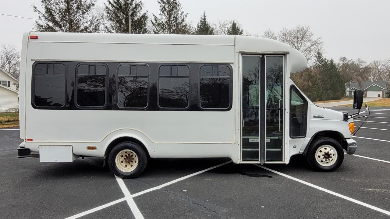 Ford Econoline  2006