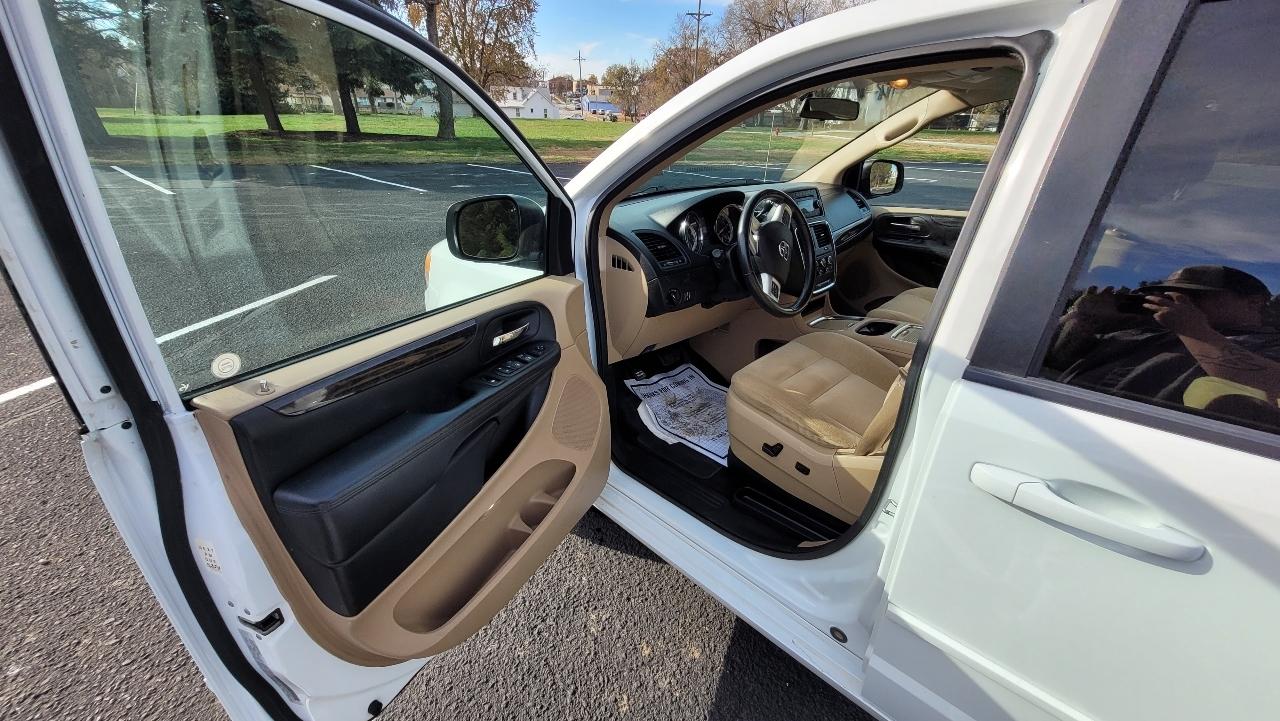 Dodge Grand Caravan 4dr Wgn SXT 2016