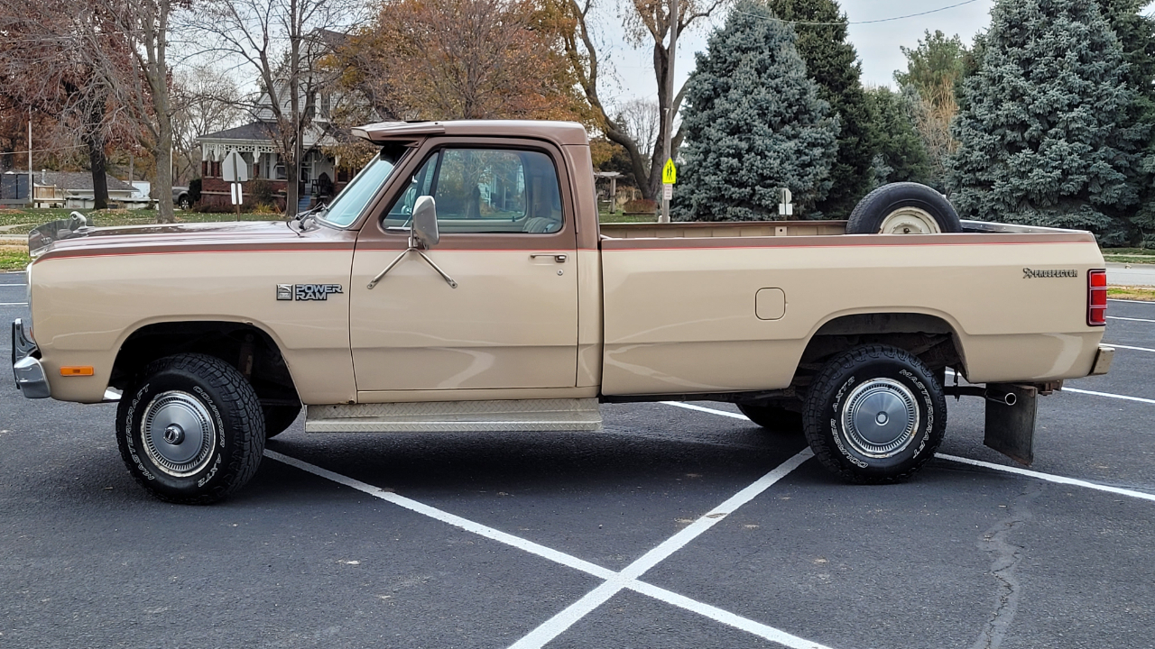 Dodge Power Ram 50  1984