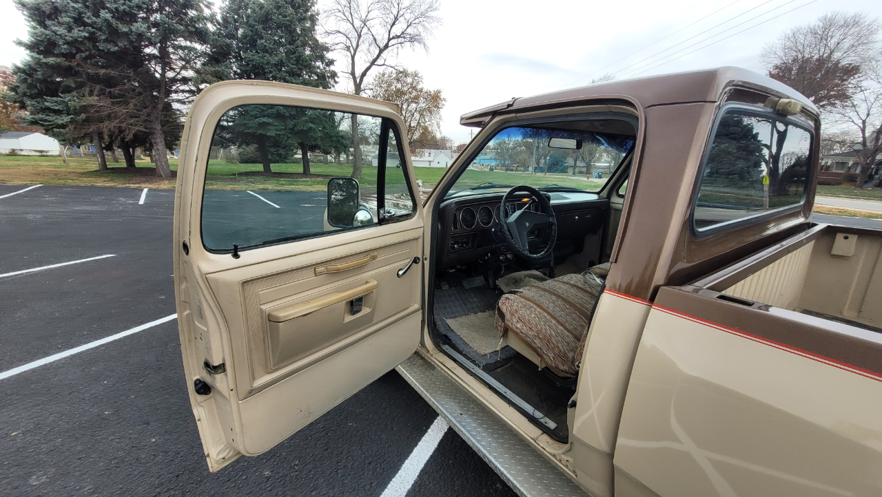 Dodge Power Ram 50  1984