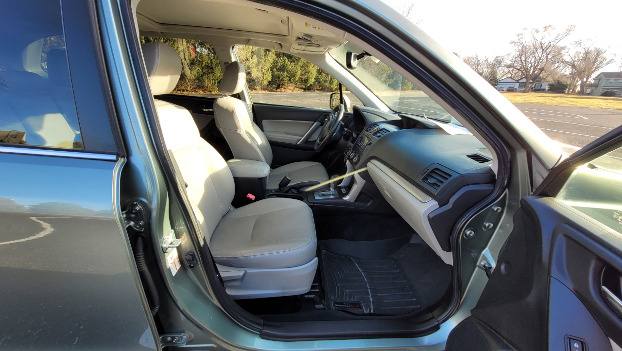 Subaru Forester 2.5i Limited 2014