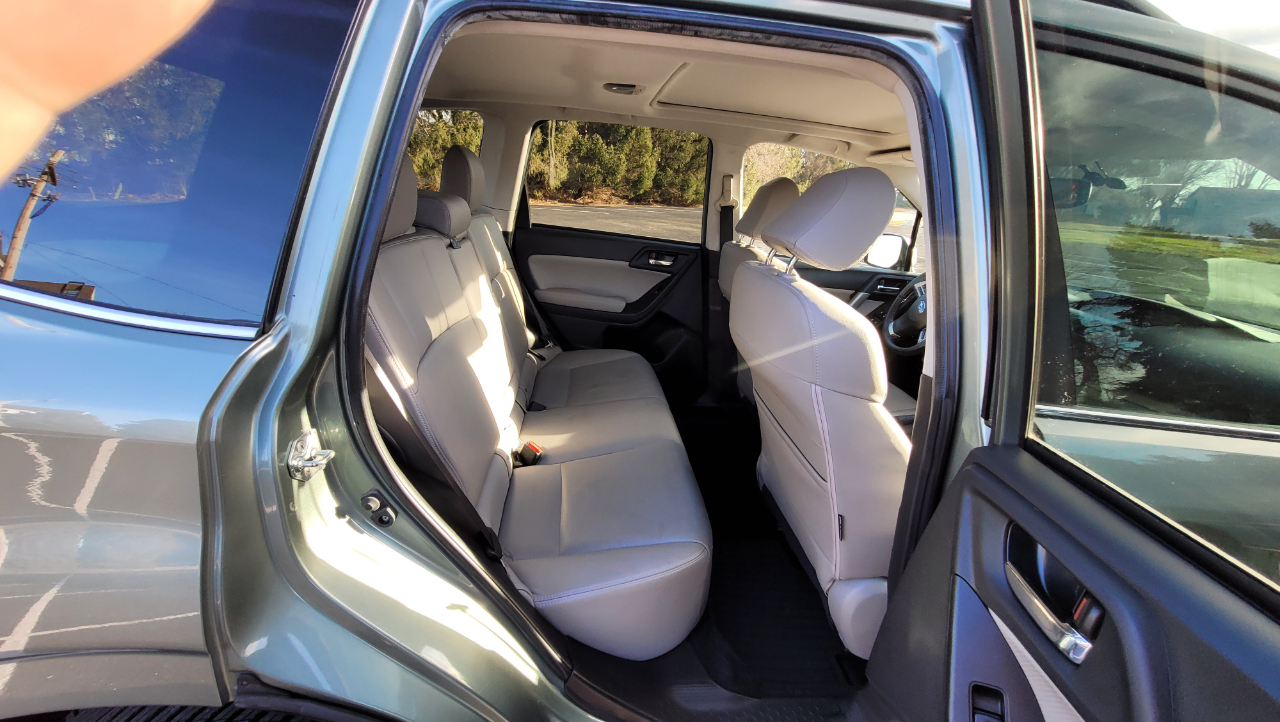 Subaru Forester 2.5i Limited 2014