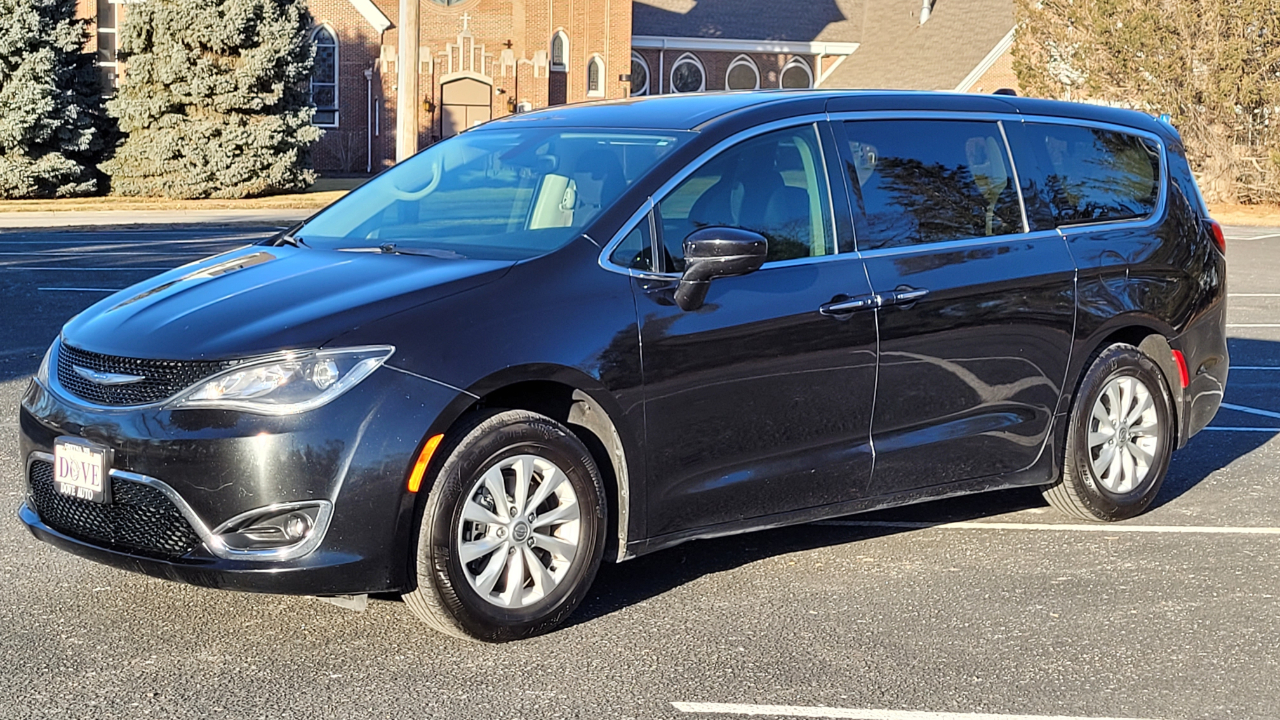 Chrysler Pacifica  2018
