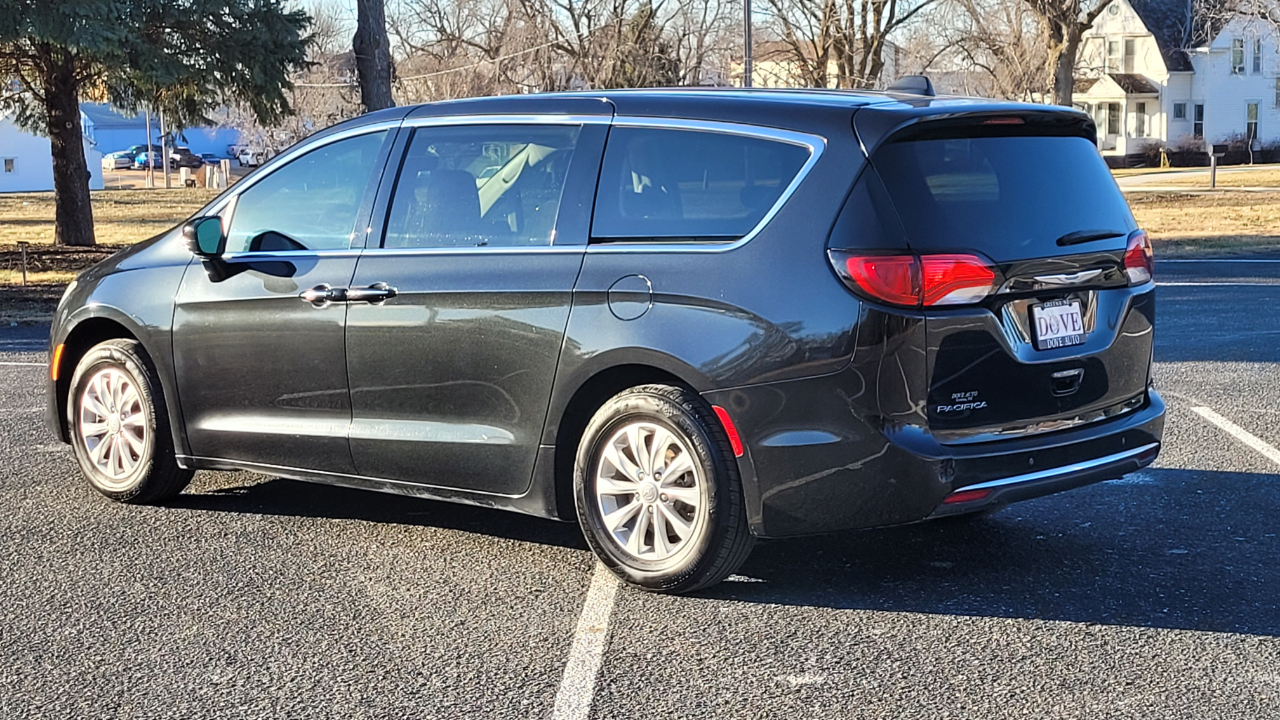 Chrysler Pacifica  2018