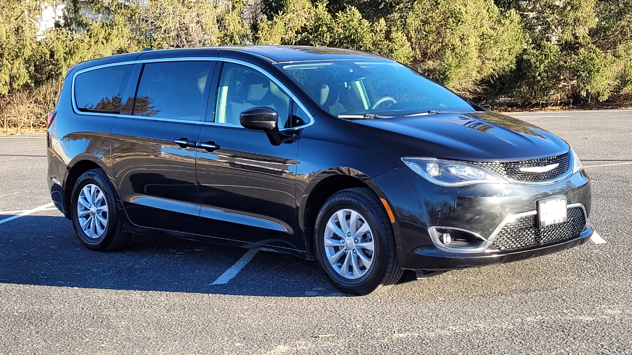 Chrysler Pacifica  2018