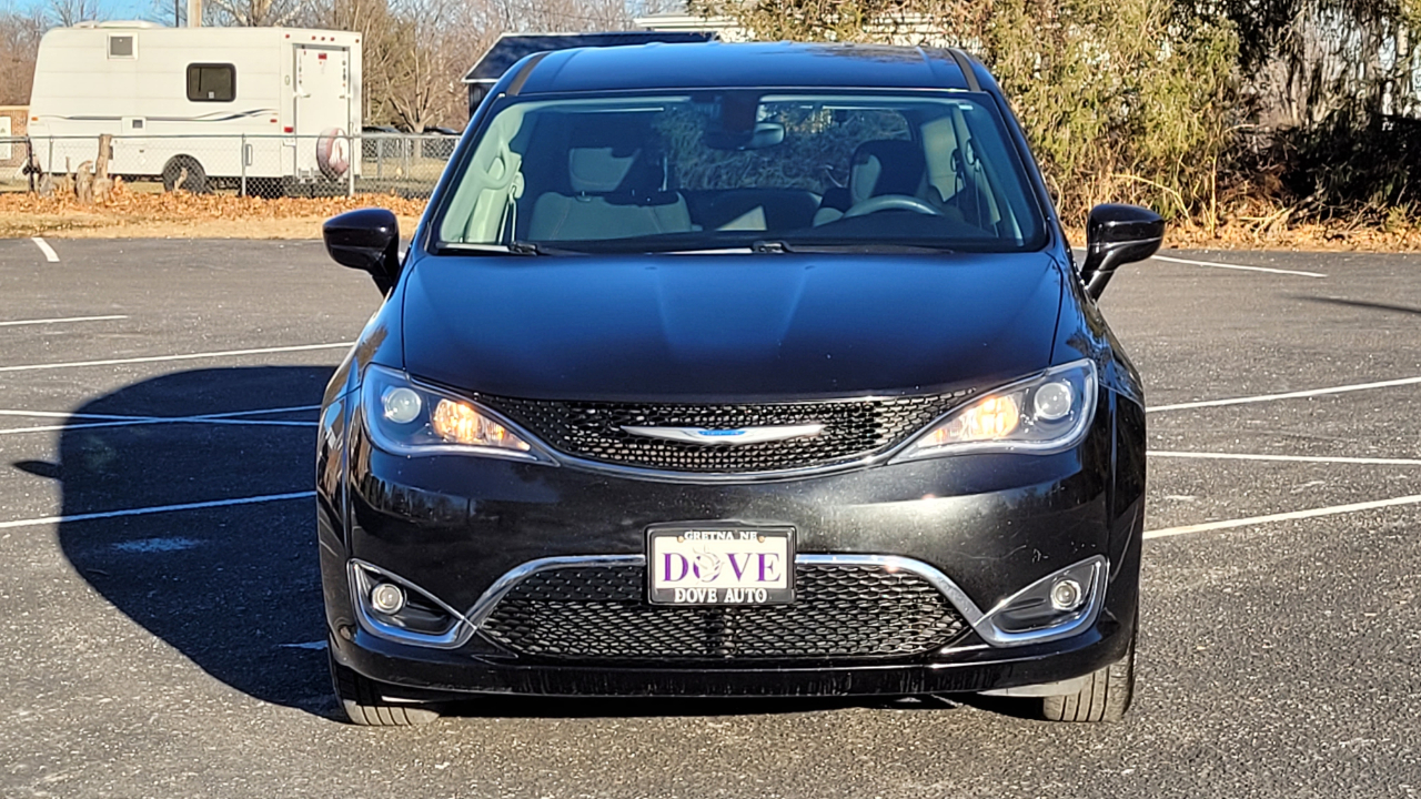 Chrysler Pacifica  2018