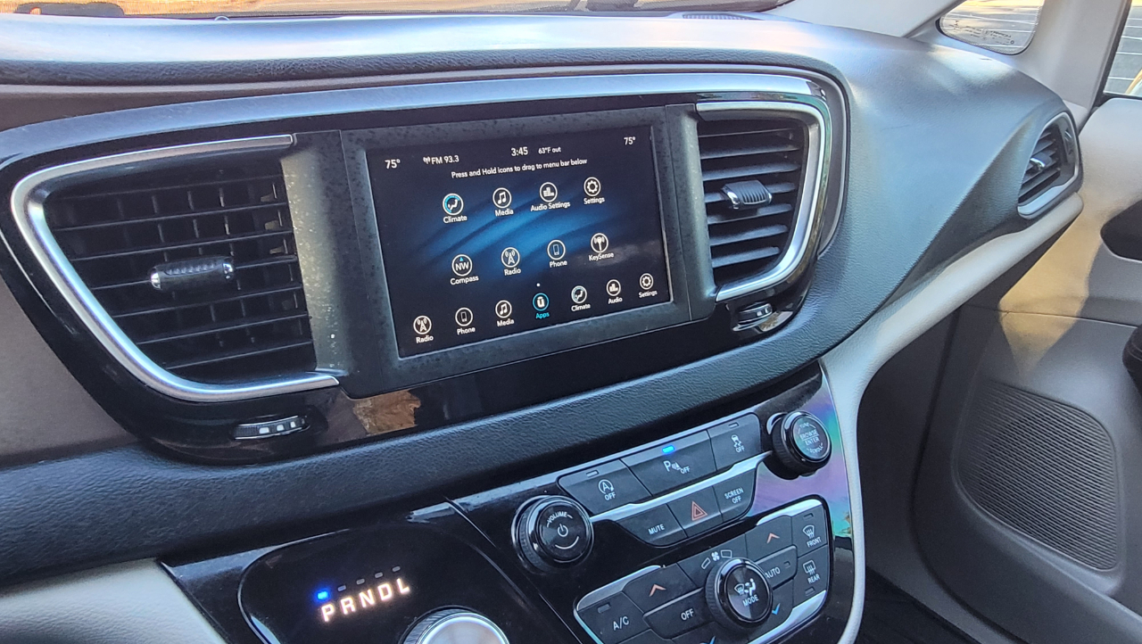 Chrysler Pacifica  2018