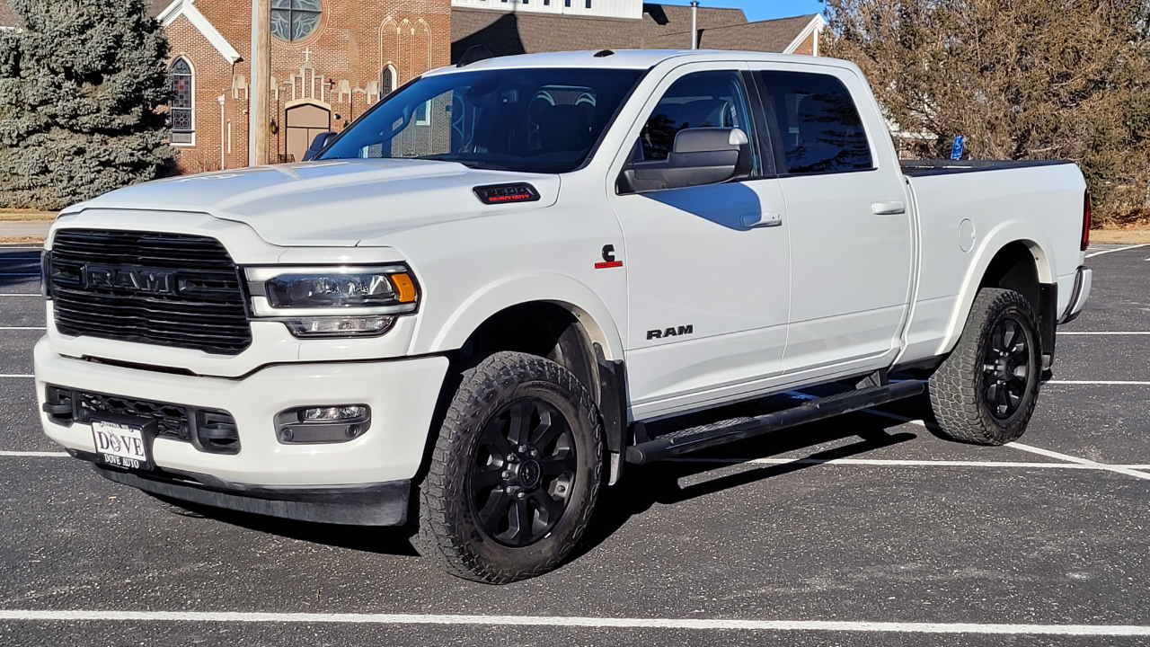 RAM 2500 Laramie 4x4 Crew Cab 6'4" Box 2022
