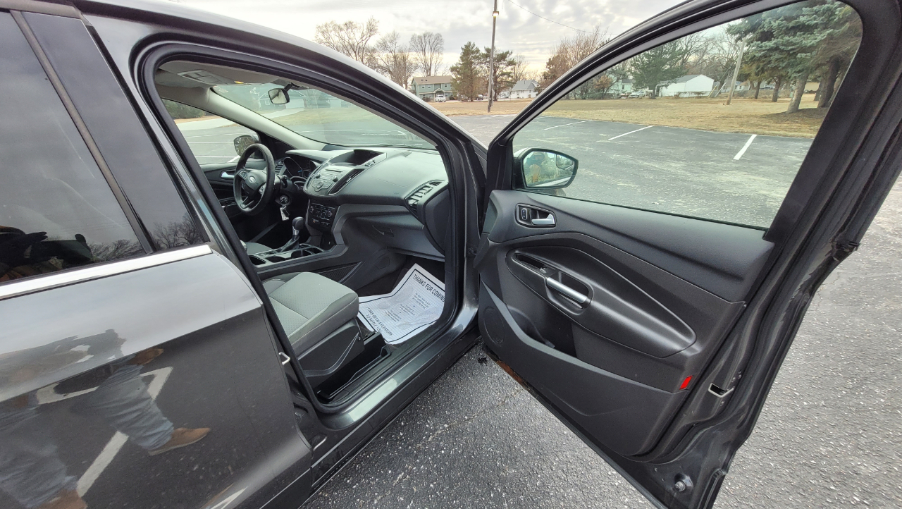 Ford Escape SE FWD 2017