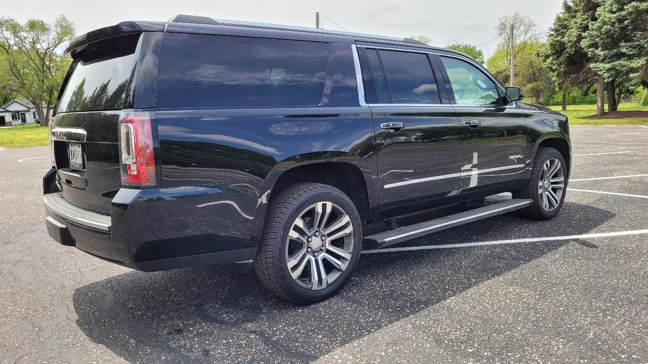 GMC Yukon XL 4WD 4dr Denali 2019