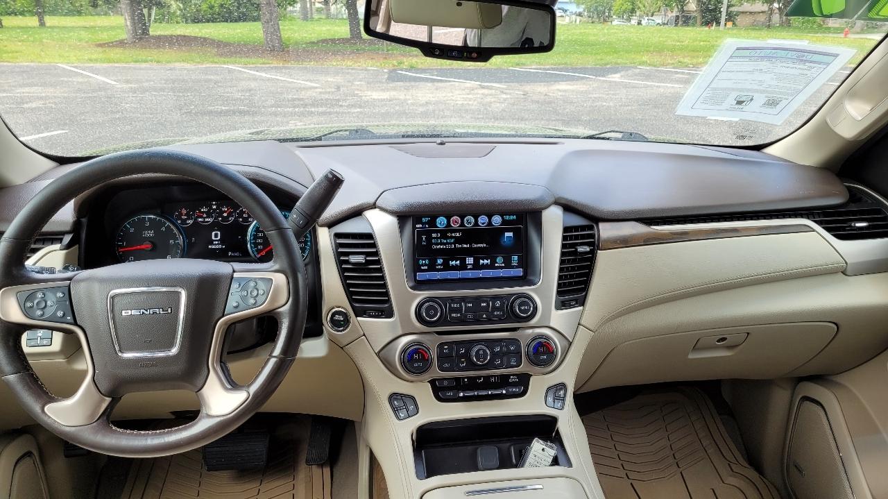 GMC Yukon XL 4WD 4dr Denali 2019