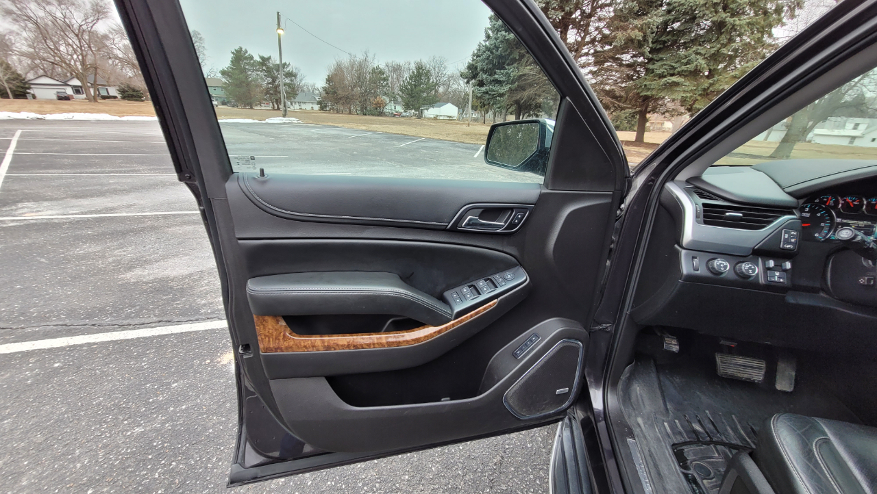 Chevrolet Tahoe 4WD 4dr LTZ 2015