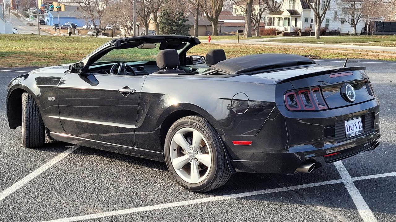 Ford Mustang 2dr Conv GT 2013