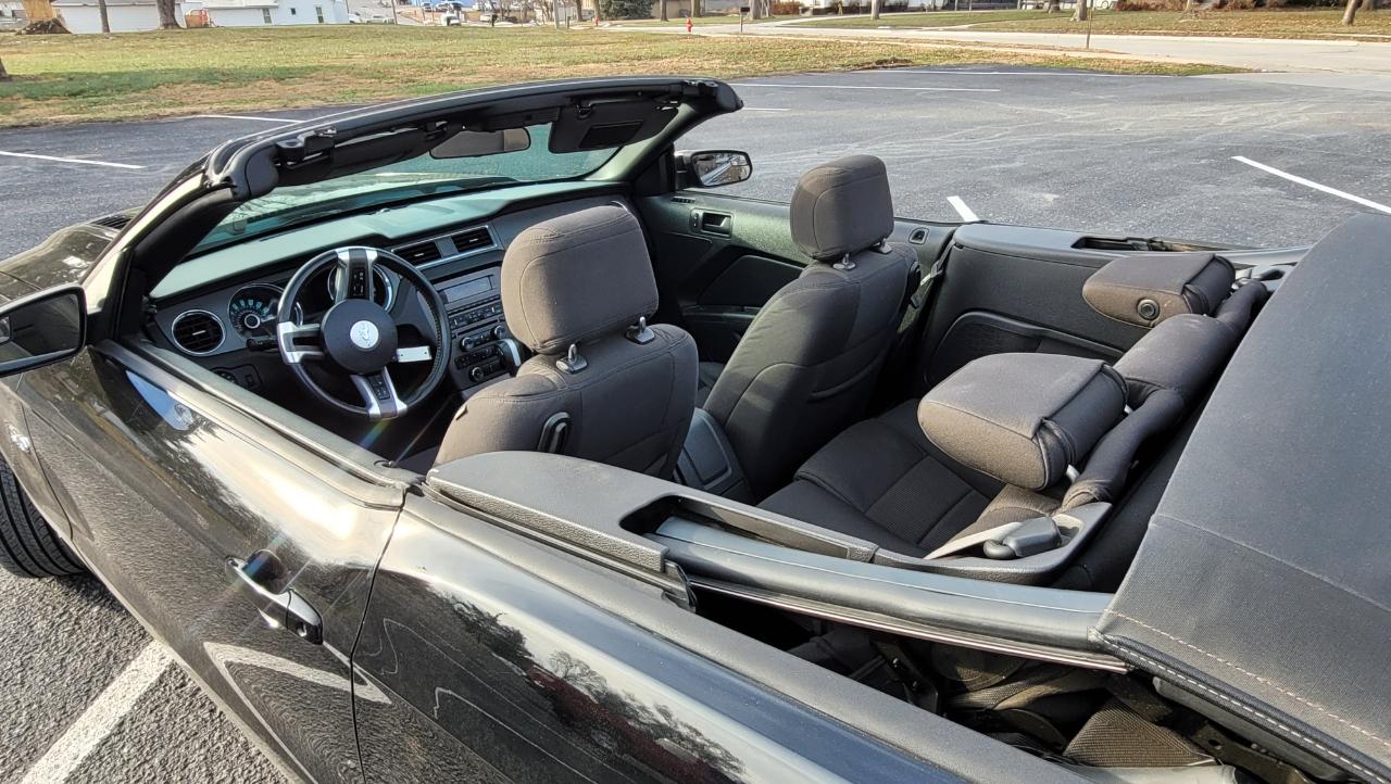 Ford Mustang 2dr Conv GT 2013